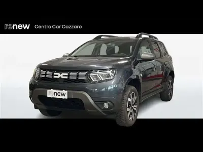 Usata Dacia Duster Journey 101 CV (74 kW) 2023 Grigio scuro SUV