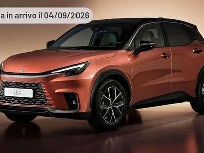 Usata Lexus LBX 136 CV (100 kW) 2024 Argento SUV