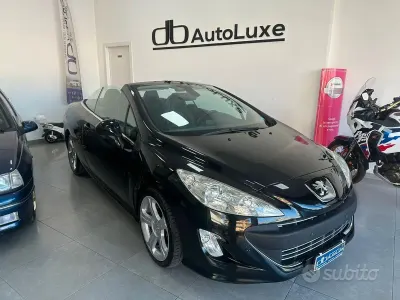 Usata Peugeot 308 CC 136 CV (100 kW) 2010 Nero Cabrio