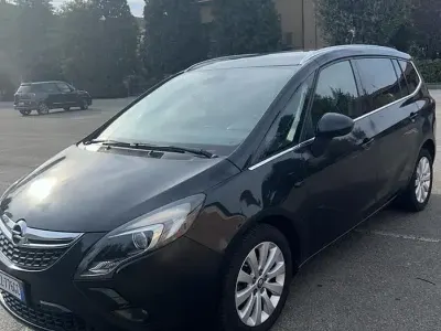 Usata Opel Zafira Eco 150 CV (110 kW) 2015 Nero Monovolume