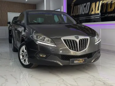 Usata Lancia Delta 120 CV (88 kW) 2009 Grigio Utilitaria