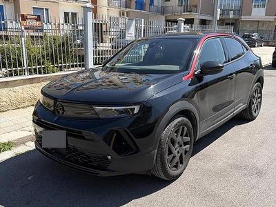 Usata Opel Mokka GS Line 101 CV (74 kW) 2022 Nero SUV