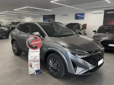 Usata Nissan Qashqai Acenta 140 CV (102 kW) 2025 Grigio SUV