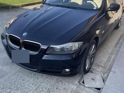 Begagnad BMW 320 177 HK (130 kW) 2009 Svart Kombi