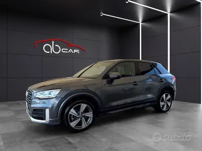 Usata Audi Q2 S-Line 116 CV (85 kW) 2018 Grigio SUV