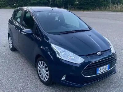 Usata Ford B-MAX 101 CV (74 kW) 2013 Blu/azzurro Monovolume