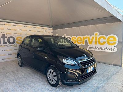 Usata Peugeot 108 Active 82 CV (60 kW) 2017 Nero Utilitaria