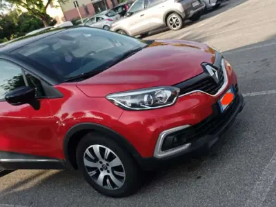 Usata Renault Captur 90 CV (66 kW) 2019 SUV