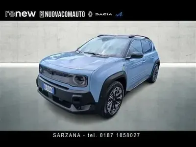 Begagnad Renault 4 E-Tech Iconic 110 kW (150 HK) 2025 SUV