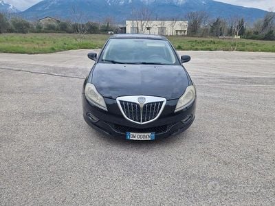 Usata Lancia Delta Platinum 120 CV (88 kW) 2009 Nero Utilitaria