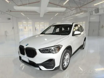 Usado BMW X1 Advantage 150 CV (110 kW) 2021 Blanco SUV