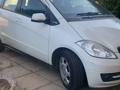 Usata Mercedes A160 95 CV (69 kW) 2011 Bianco Utilitaria