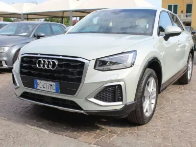 Nuova Audi Q2 Advanced 150 CV (110 kW) 2026 Argento SUV
