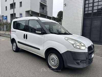 Usata Fiat Doblò Emotion 95 CV (69 kW) 2011 Other Monovolume
