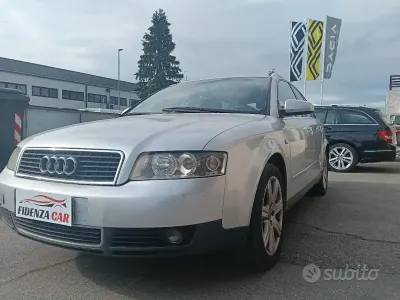 Usata Audi A4 116 CV (85 kW) 2004 Grigio Station wagon