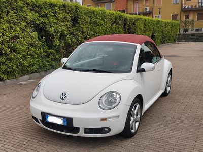 usata VW Beetle NewRed limited edition