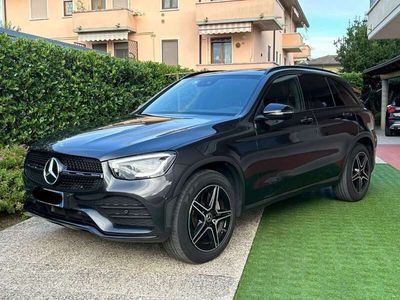 Mercedes GLC300