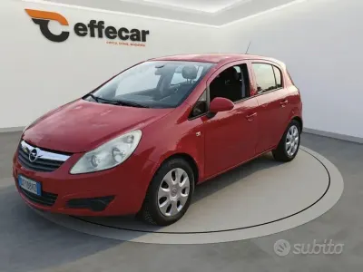 Usata Opel Corsa Enjoy 60 CV (44 kW) 2009 Rosso Utilitaria