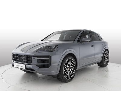 Nuova Porsche Cayenne Coupe 353 CV (259 kW) 2026 Grigio artico SUV