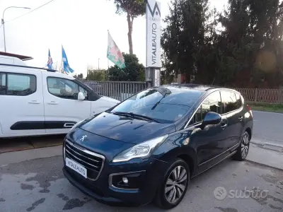 Usata Peugeot 3008 Business-Line 115 CV (84 kW) 2014 Grigio Station wagon