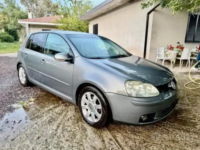 Usata VW Golf IV Comfortline 140 CV (102 kW) 2005 Grigio Berlina