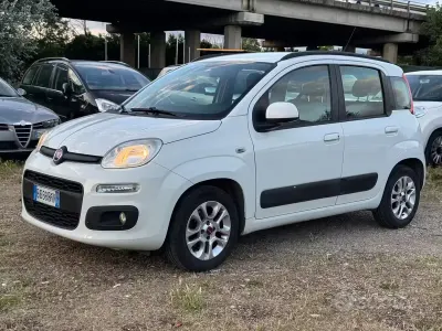 Usata Fiat Panda Lounge 69 CV (50 kW) 2016 Bianco Utilitaria