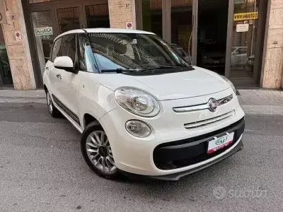 Usata Fiat 500L Lounge 95 CV (69 kW) 2016 Bianco Monovolume