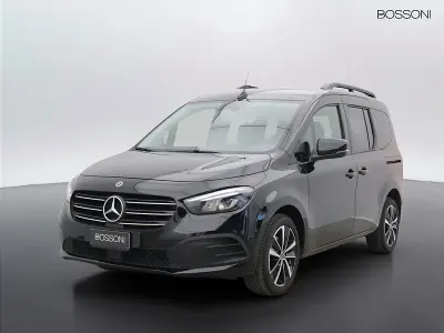 Usata Mercedes 180 Progressive 116 CV (85 kW) 2022 Nero Berlina