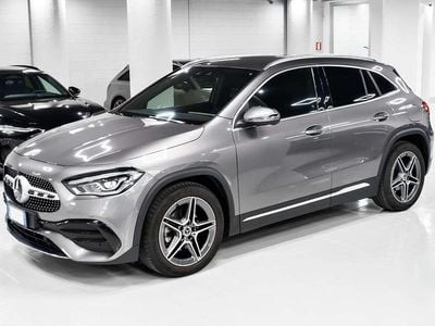 Usata Mercedes GLA200 AMG Line Premium Plus 163 CV (119 kW) 2023 Mmountain grey SUV