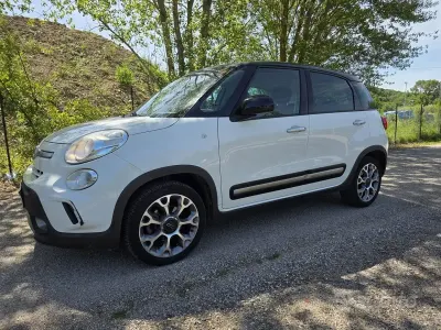 Usata Fiat 500L Trekking 95 CV (69 kW) 2015 Bianco Monovolume
