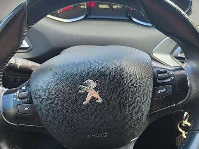 Usata Peugeot 308 SW Active 120 CV (88 kW) 2016 Station wagon