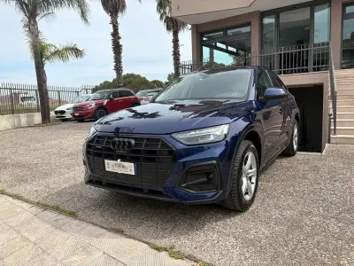 Usata Audi Q5 Advanced 203 CV (149 kW) 2022 Blu SUV