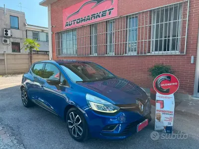 Usata Renault Clio IV Intens 90 CV (66 kW) 2019 Blu/azzurro Berlina