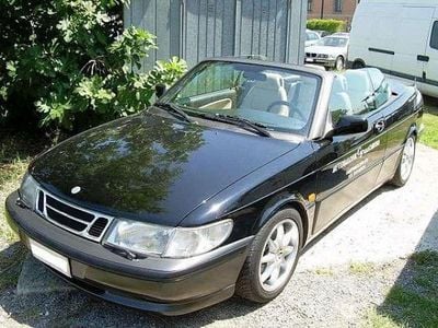 Usata Saab 900 Cabriolet 186 CV (136 kW) 1998 Nero Cabrio