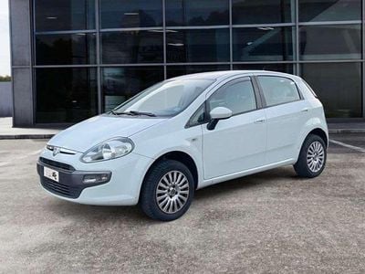 Usata Fiat Punto Evo Dynamic 77 CV (56 kW) 2009 Bianco Utilitaria