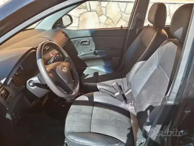 Usata Kia Picanto 62 CV (45 kW) 2009 Nero Utilitaria