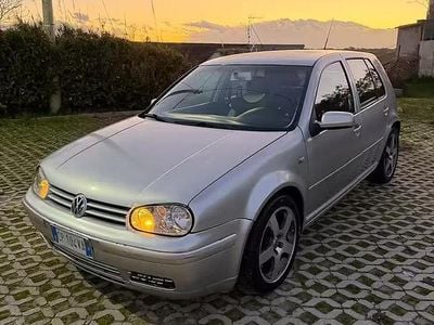 Usata VW Golf IV Highline 150 CV (110 kW) 2004 Grigio Berlina
