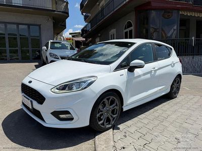 Usata Ford Fiesta ST-Line 86 CV (63 kW) 2019 Bianco Utilitaria