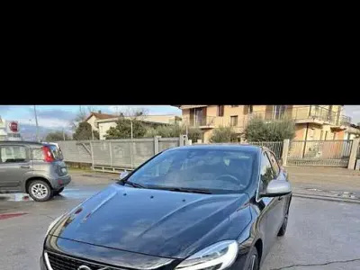 Usata Volvo V40