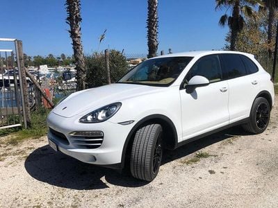 Usata Porsche Cayenne 245 CV (180 kW) 2011 Bianco SUV