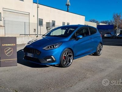 Usata Ford Fiesta ST 205 CV (150 kW) 2018 Blu Berlina