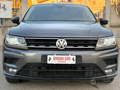 Usata VW Tiguan R-line 150 CV (110 kW) 2019 Grigio SUV