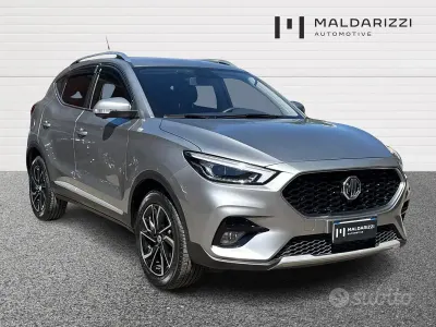 Usata MG ZS Luxury 111 CV (81 kW) 2024 Grigio SUV