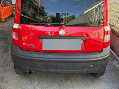 Usata Fiat Panda 75 CV (55 kW) 2012 Rosso Utilitaria