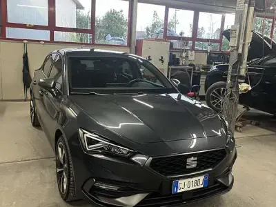 Usata Seat Leon FR 131 CV (96 kW) 2022 Berlina