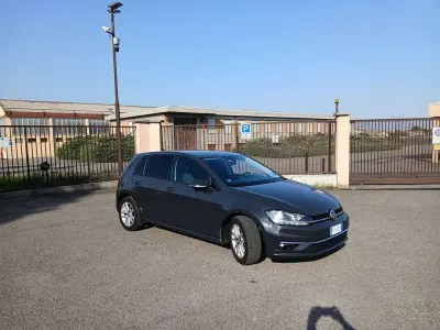 Second-hand VW Golf VII Business 116 CP (85 kW) 2018 Gri Berlinǎ