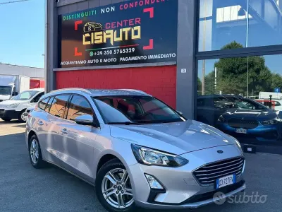 Usata Ford Focus Business Edition 120 CV (88 kW) 2020 Grigio Station wagon