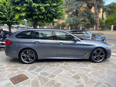 BMW M550