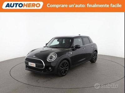 Usata Mini ONE 75 CV (55 kW) 2019 Nero Utilitaria