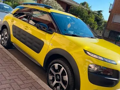Usata Citroën C4 Cactus 82 CV (60 kW) 2015 Giallo Utilitaria